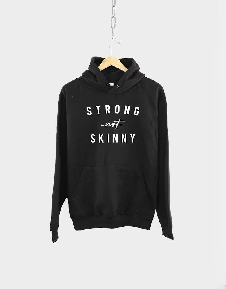 BLUZA KANGURKA STRONG NOT SKINNY