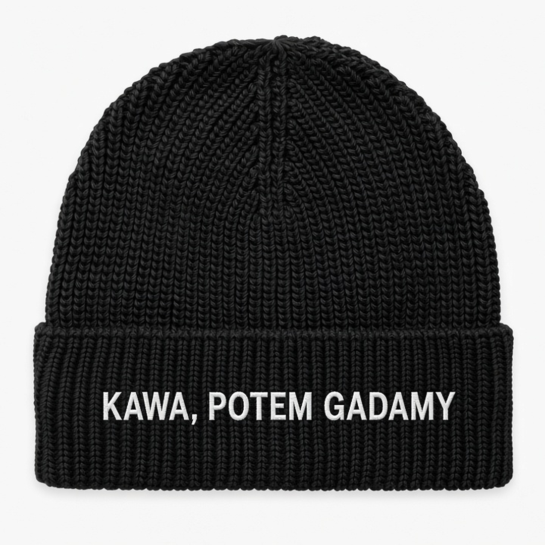 Czapka zimowa z haftem KAWA, POTEM GADAMY – czarna