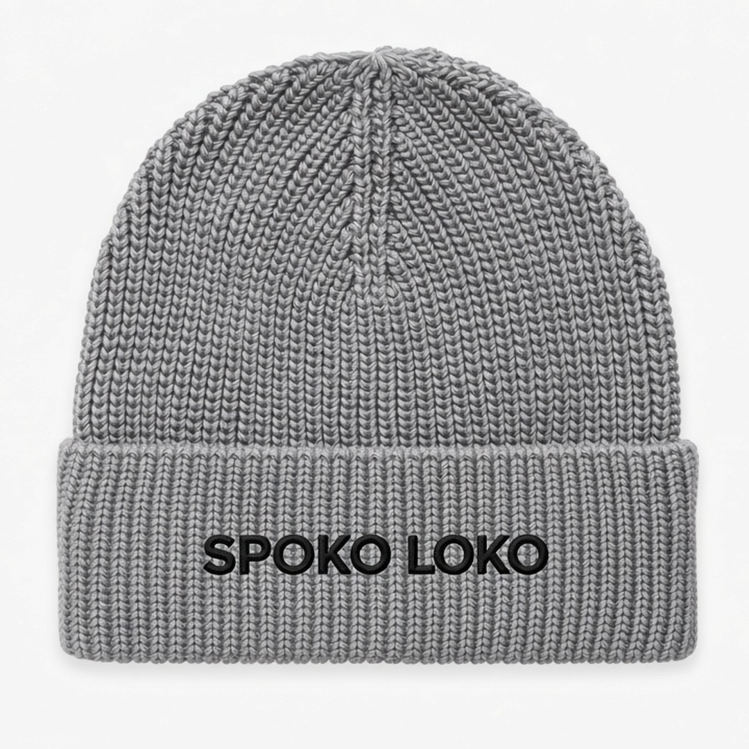 Czapka zimowa z haftem SPOKO LOKO – szara